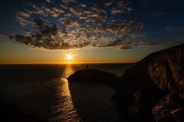 好听的网名男生带钧