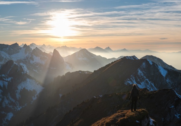 最新猴年女宝宝取名常用字大全