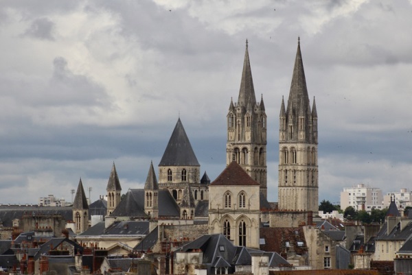 邹姓男孩取名帅气两个字