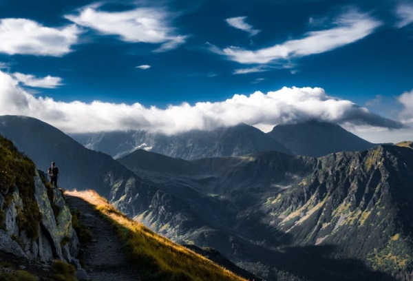 给女孩子取名，这几个字千万不要用！