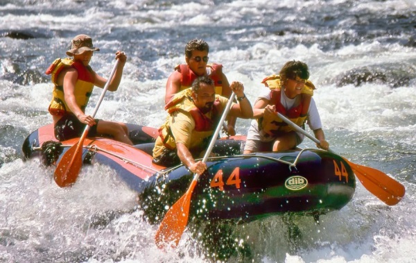 2025年给女孩起名，响亮大气的新生儿名字