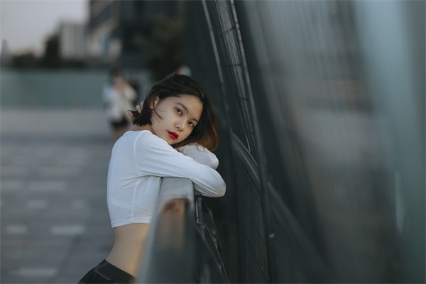 男生很稳重网名