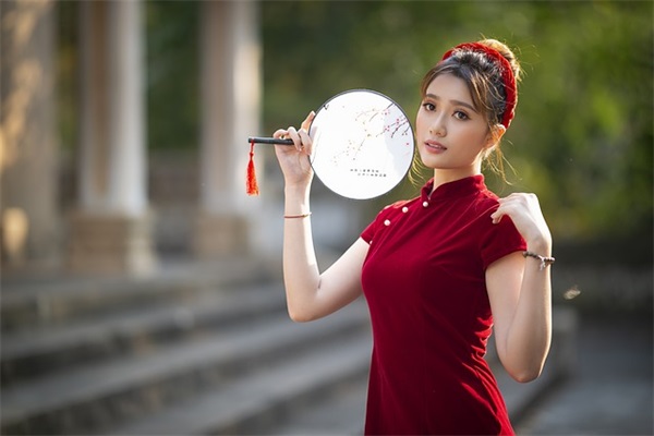 qq4字超拽繁体网名