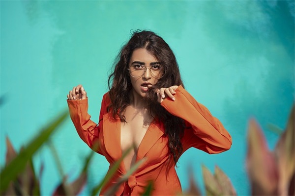 伤感分组女生冷淡霸气