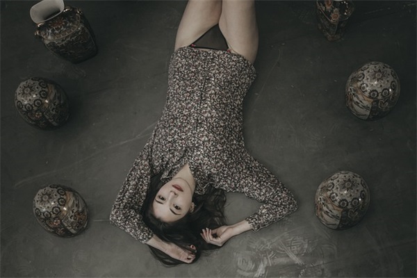 带酒字悲的网名